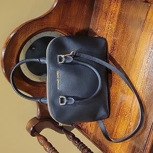 Michael Kors Zip Closure Dome Satchel Handbag Used